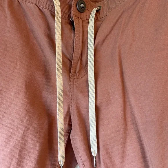 Vuori Womens Ripstop Pants Size Small Dusty Rose / Mauve - Picture 2 of 13